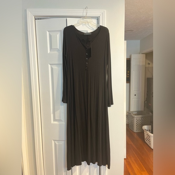 NWT Foxblood Fiona Henley Dress with Thumbholes - Large - Picture 8 of 13